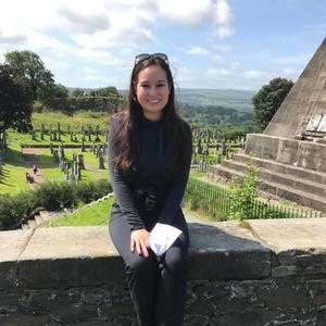 Meet your Posher, Monica